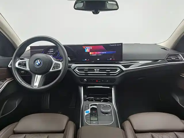 BMW i3 2022 eDrive 35 L — фото 5
