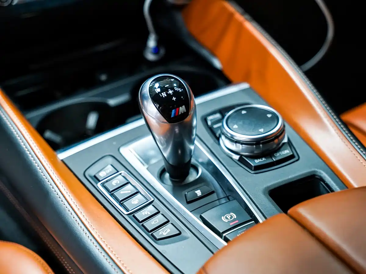 BMW X6 M 2015 X6 M фото 15