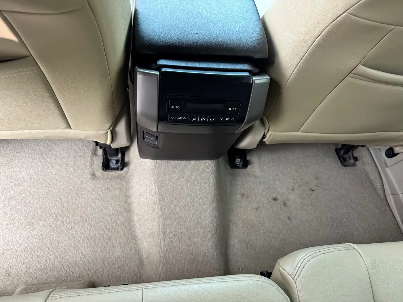 Toyota Prado (Import) 2010 2.7L Auto Luxury фото 7