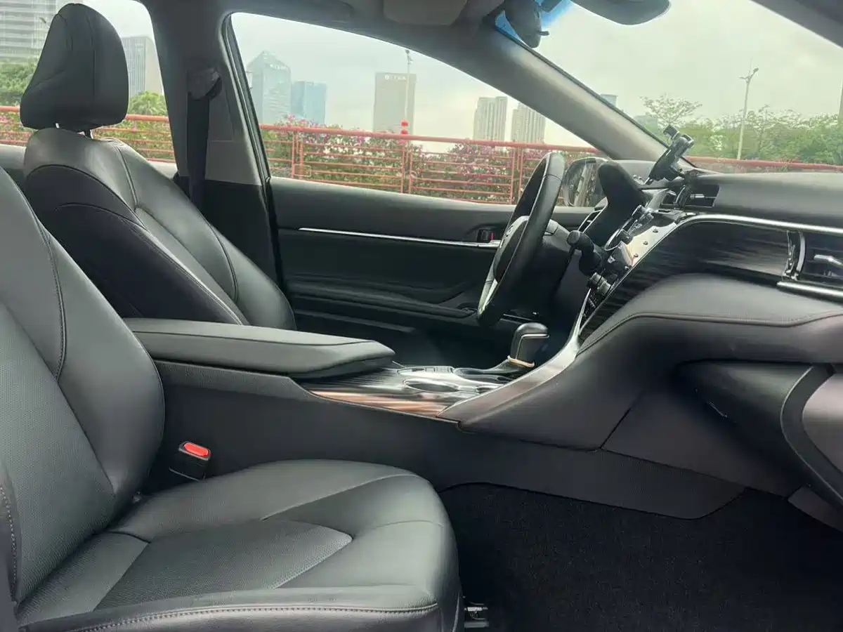 Toyota Camry 2019 2.5G Luxury (China V) фото 9