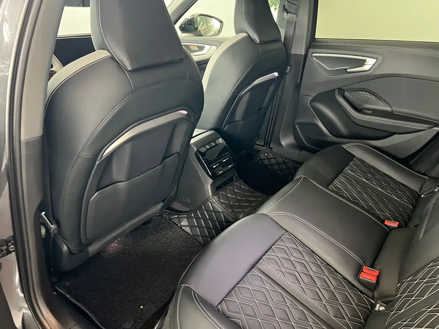 Audi A5L 2025 2.0T Sport Edition Plus фото 6