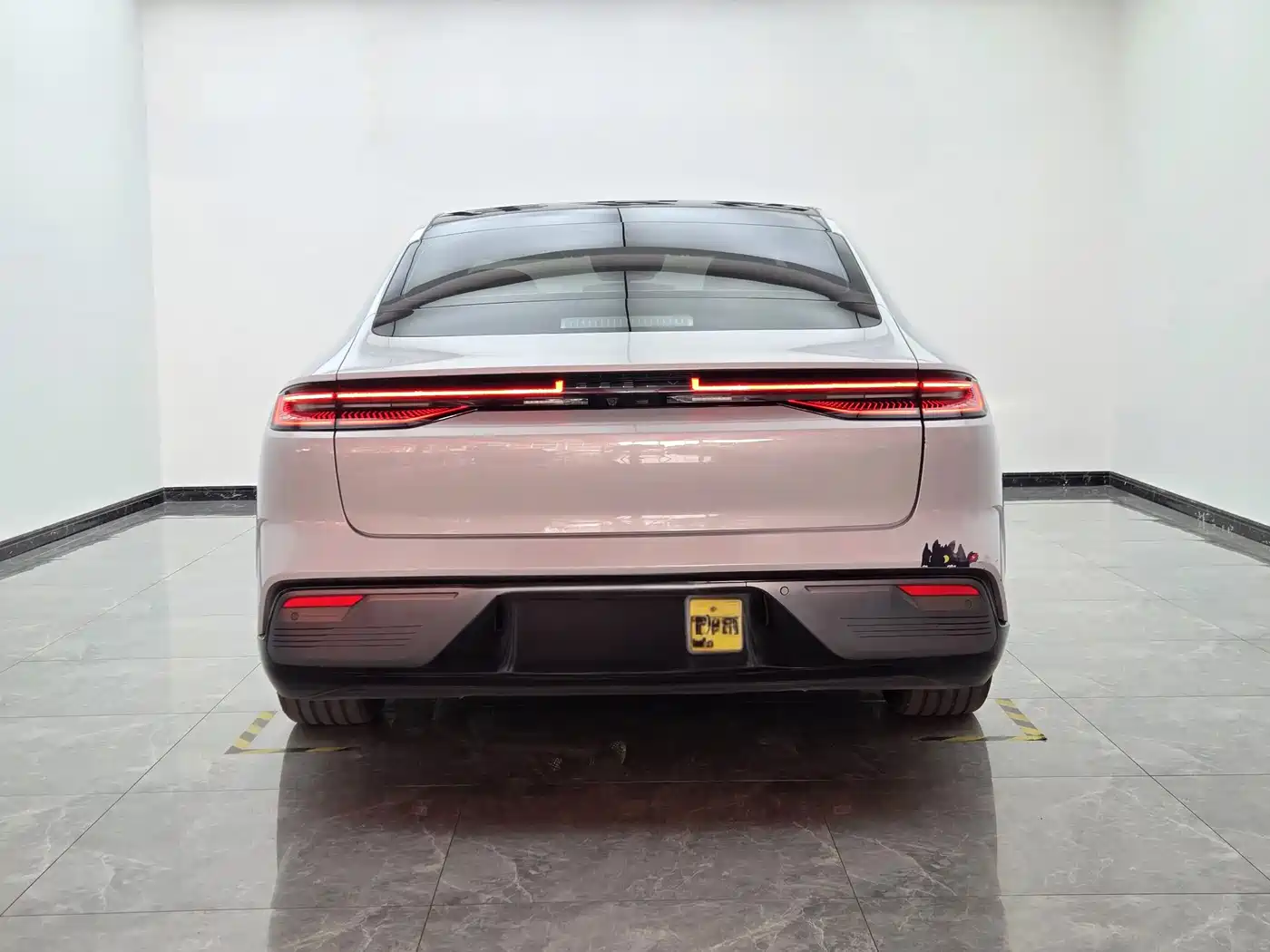 Geely Galaxy Galaxy Xingyao 8 2025 2025 130km EM-P Explorer Edition