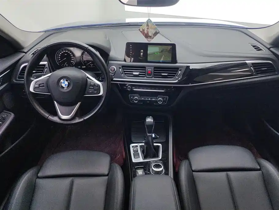 BMW 1 Series 2018 118i Design Package фото 12