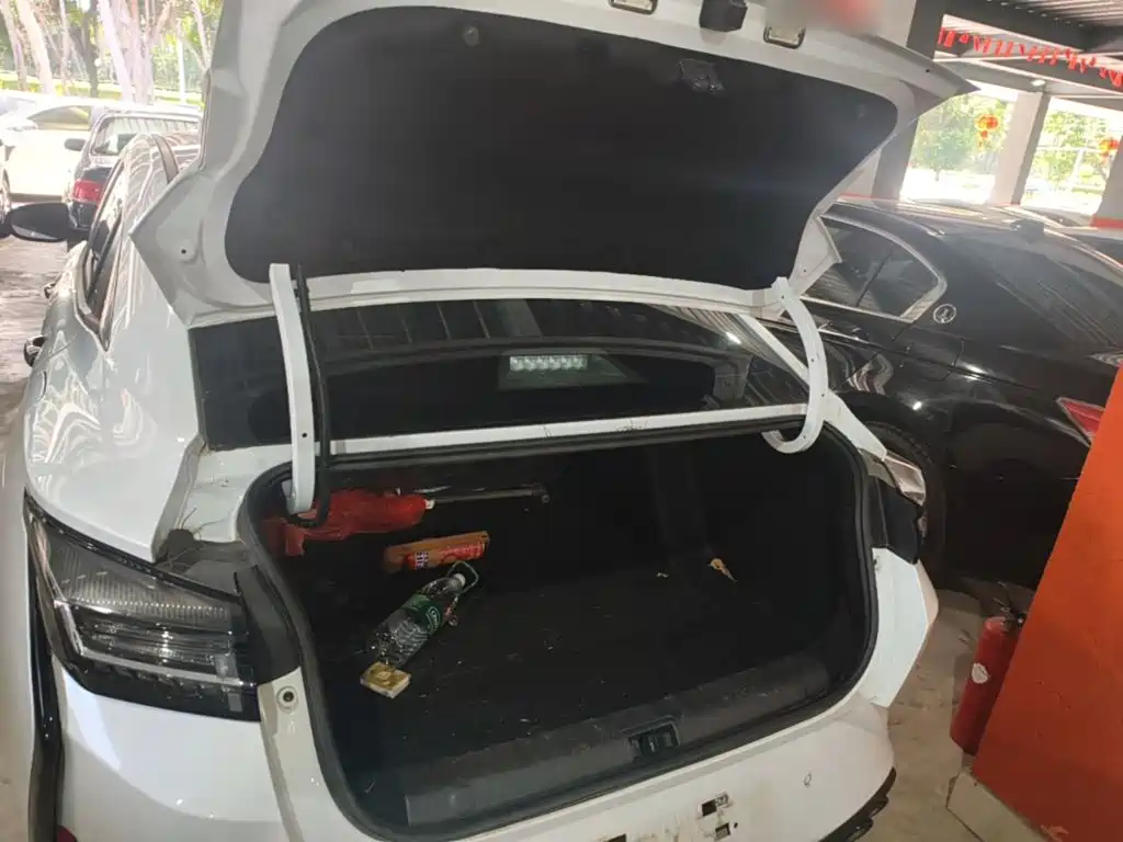 Dongfeng Aeolus Yixuan 2023 2023 Mach Edition 1.5T Auto Hunter Knight