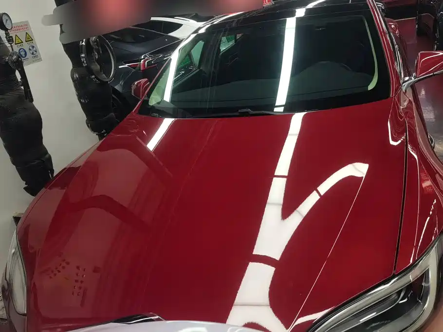 Фото 2 - Tesla Model S