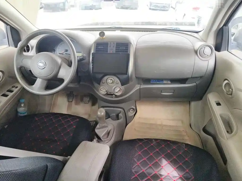 Nissan Sunny 2013 2011 1.5XE Manual Comfort Edition