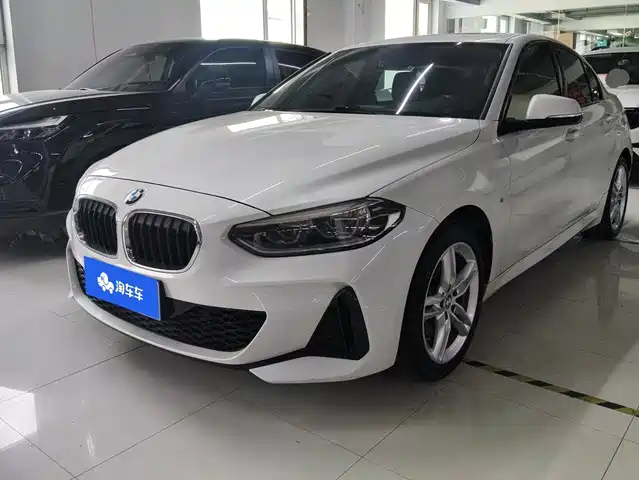 BMW 1 Series 2020