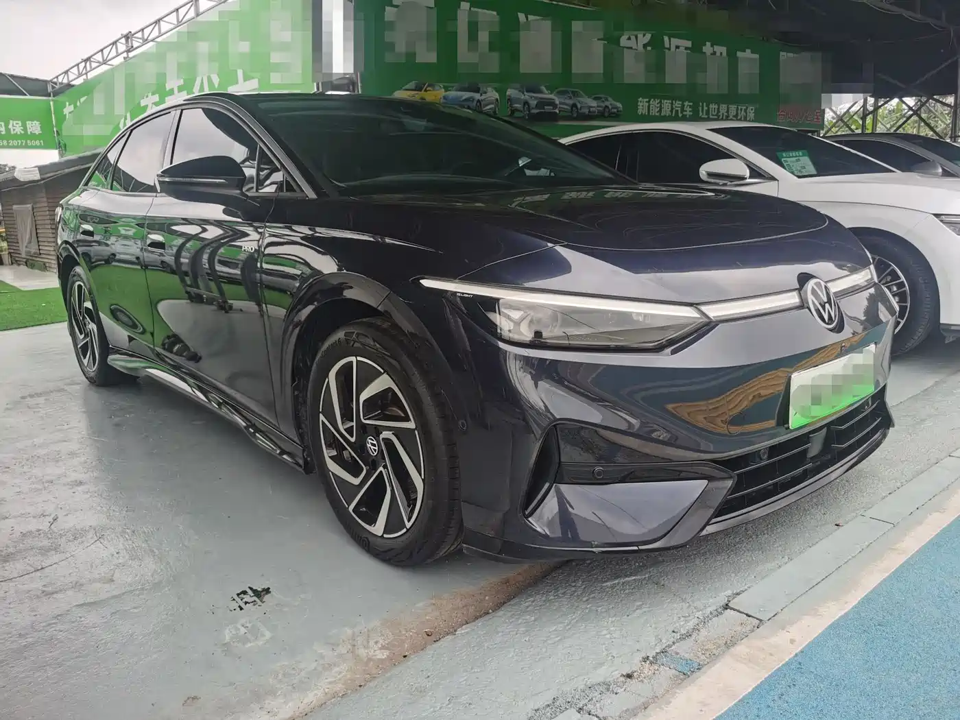 VOLKSWAGEN ID.7 VIZZION