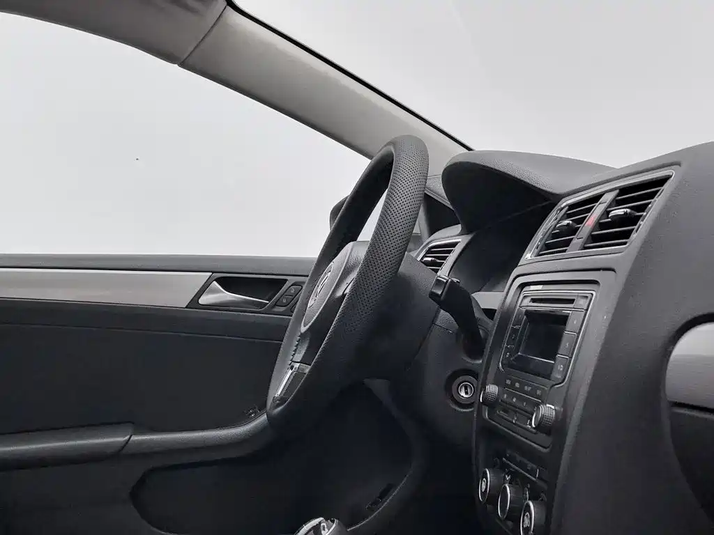 Фото 22 - Volkswagen Sagitar