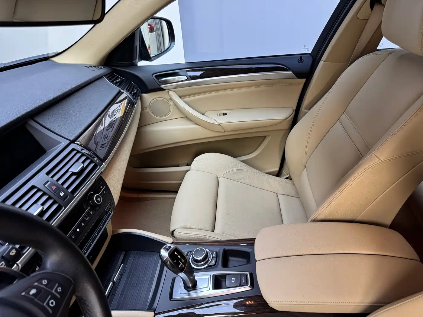 BMW X6 2011 xDrive35i фото 14