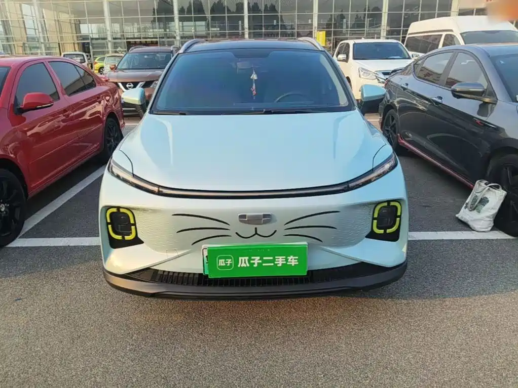 Photo 3 - Geely Geometry E Firefly