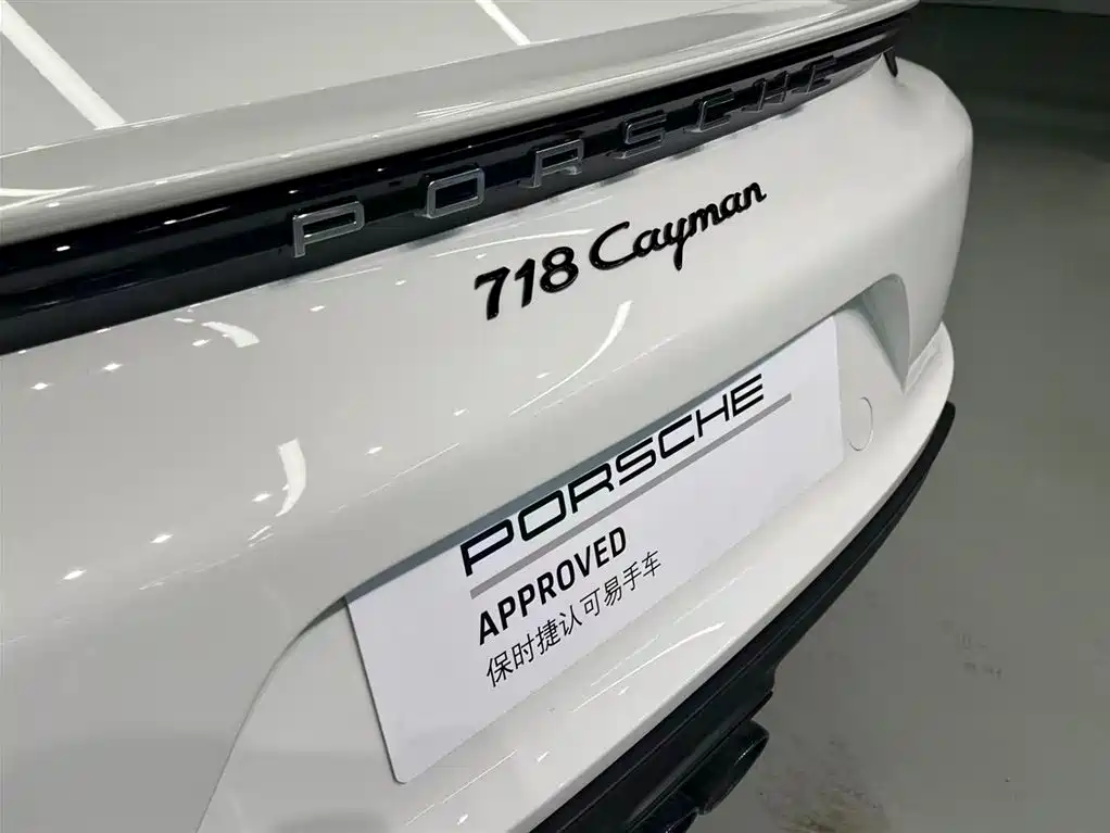 Porsche 718 фото 16