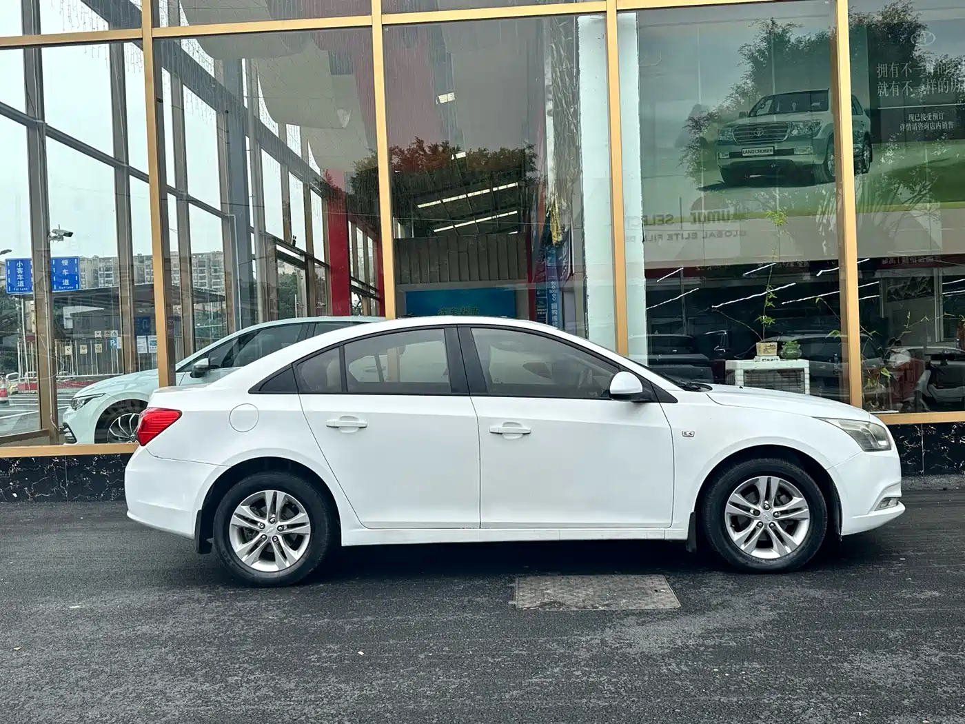 Chevrolet Cruze 2015 1.5L Classic SE AT фото 14
