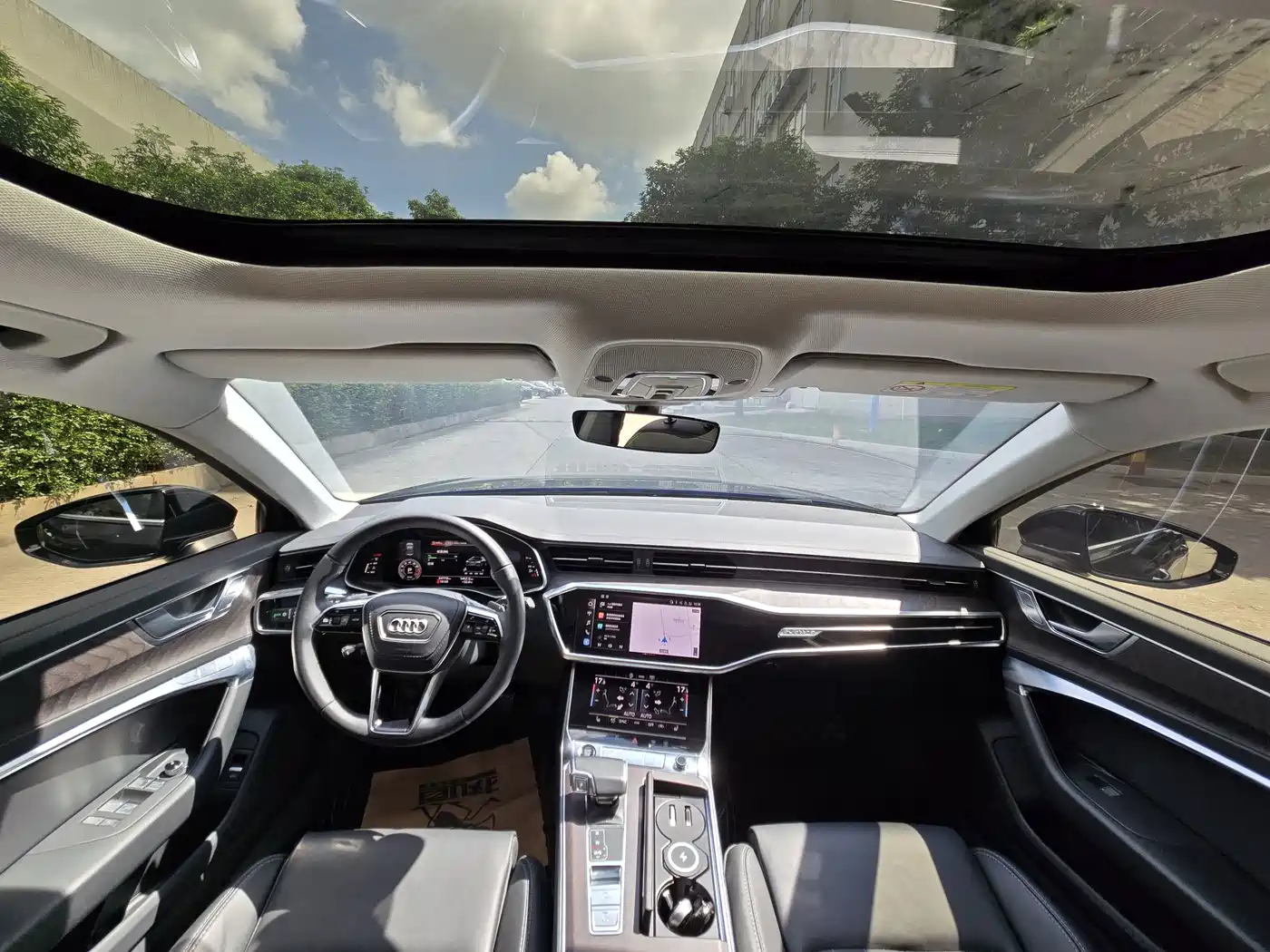 Photo 12 - Audi A6L