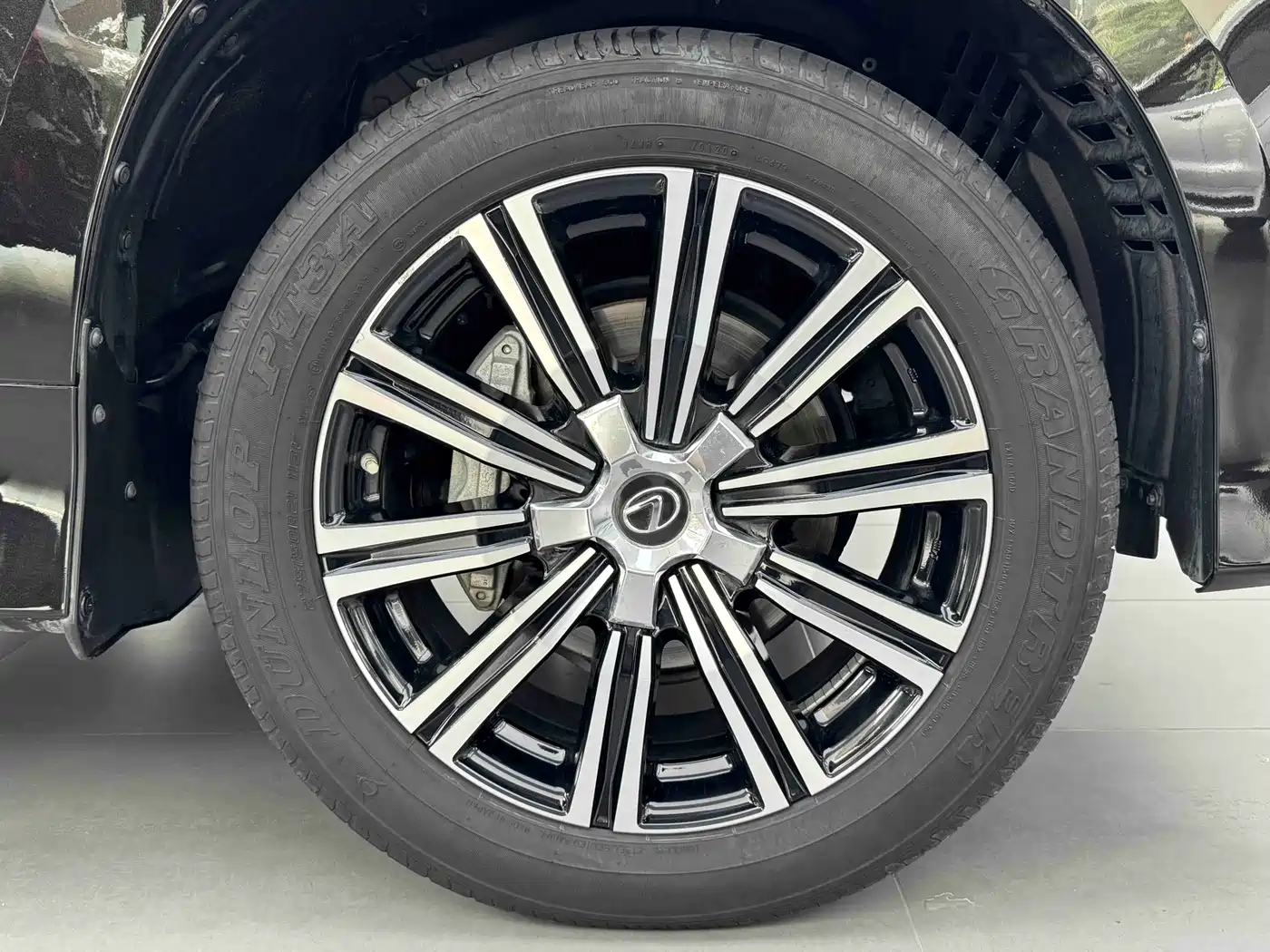 Lexus LX 2020 2019 570 Prestige Luxury Edition