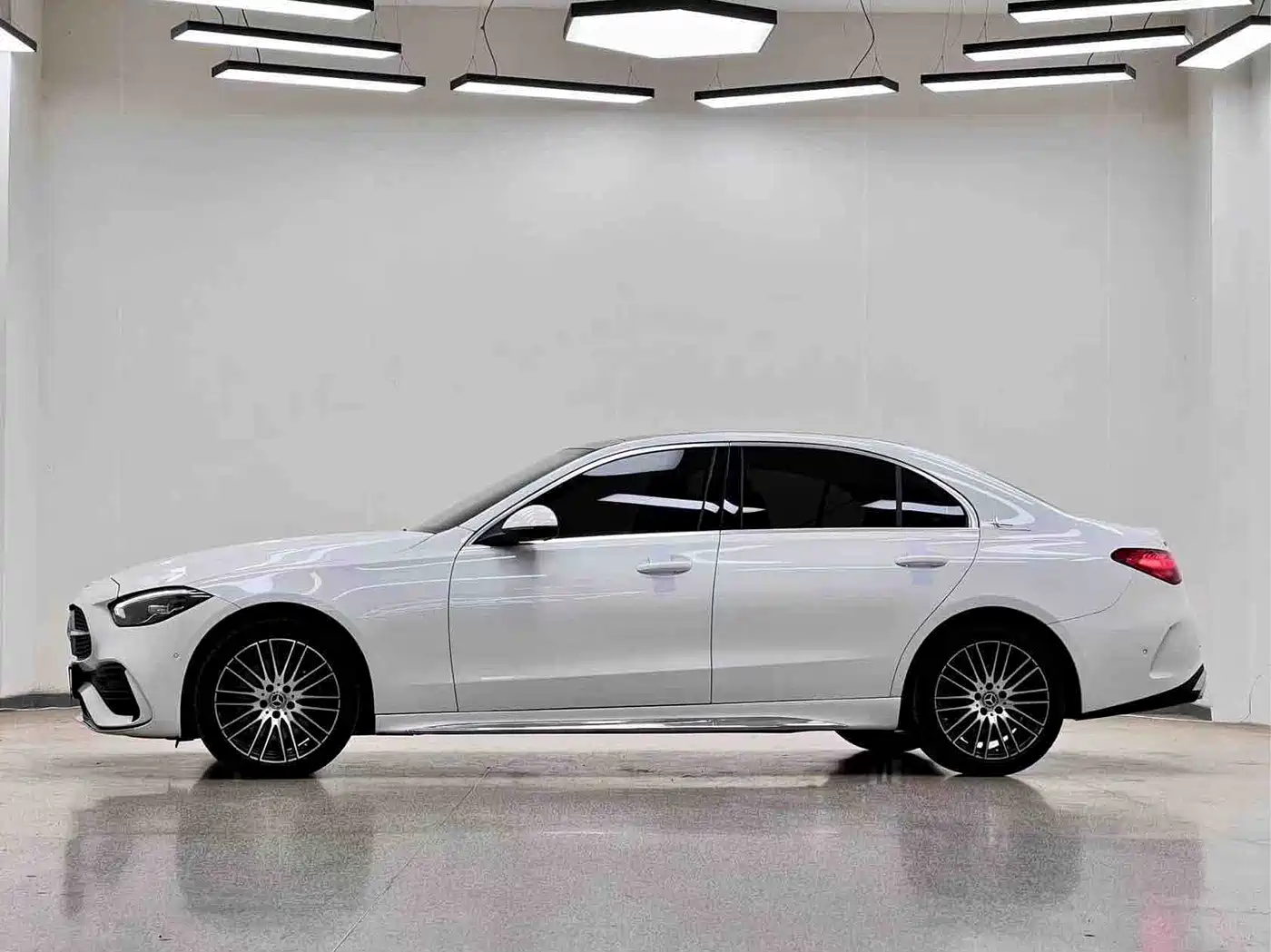 Mercedes-Benz C-Class 2024 Facelift C 260 L Sport фото 5