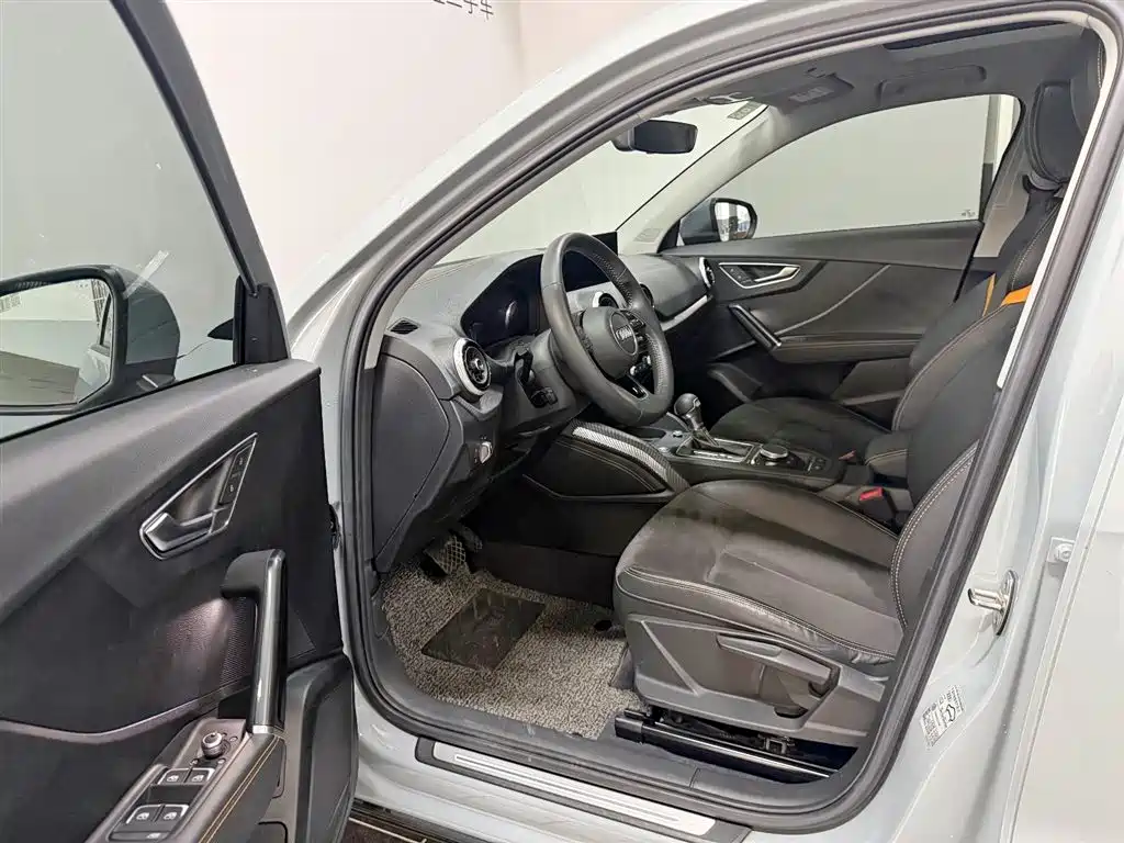 Audi Q2L e-tron 2022 2022 Q2L e-tron Pure Electric Intelligent