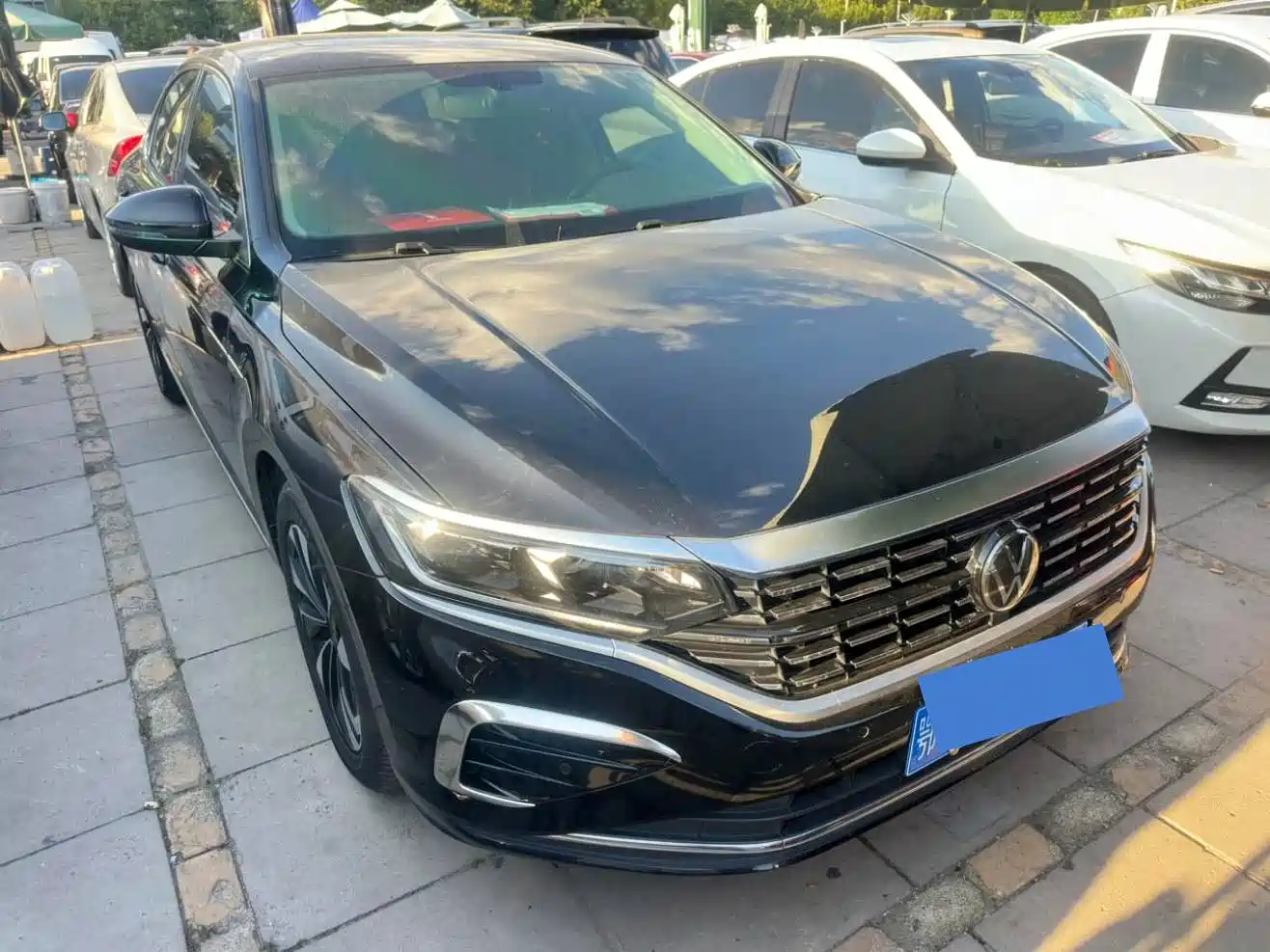 Фото 3 - Volkswagen Passat