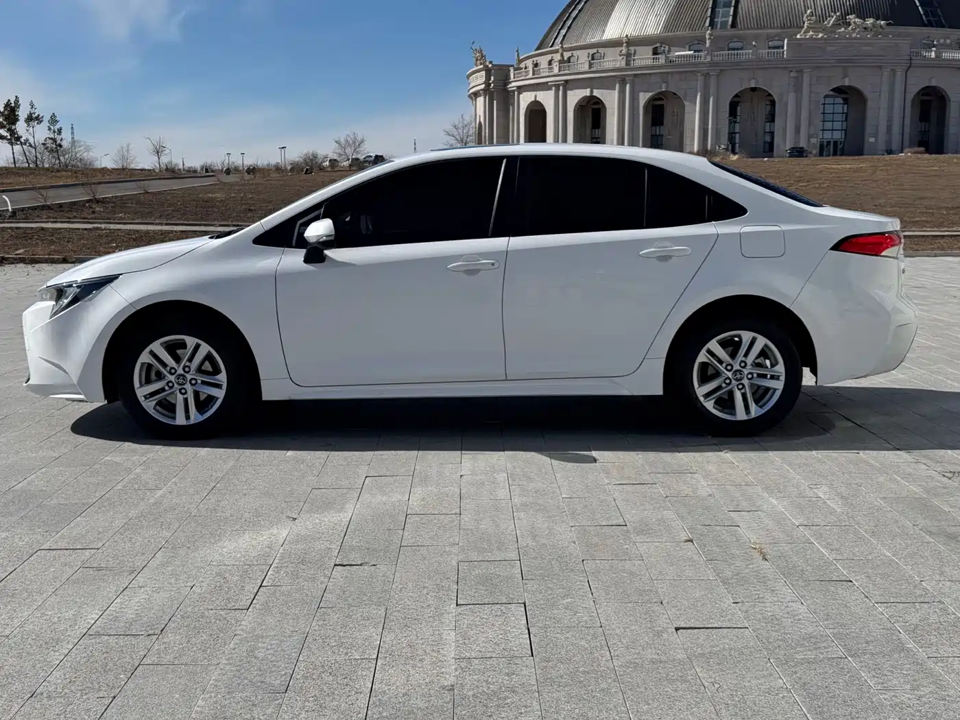 Toyota Levin 2022 185T CVT Luxury Edition фото 5