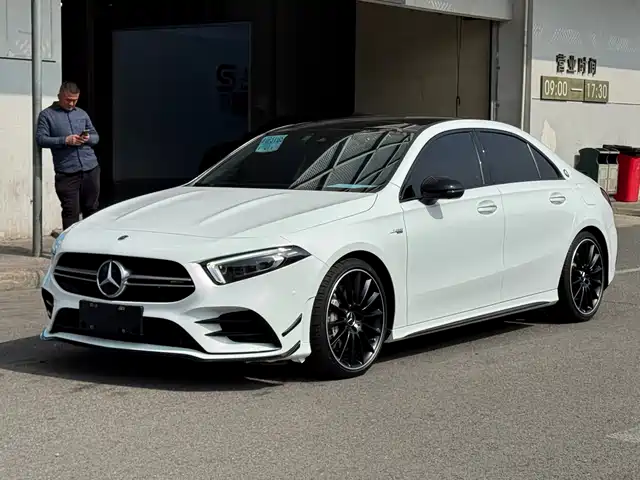 MERCEDES-BENZ A CLASS AMG