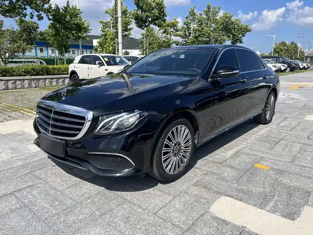 Mercedes-Benz E-Class 2020