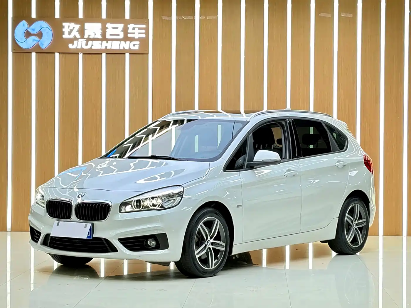 BMW 2 Series Touring 2018 2016 218i Sport Design Package