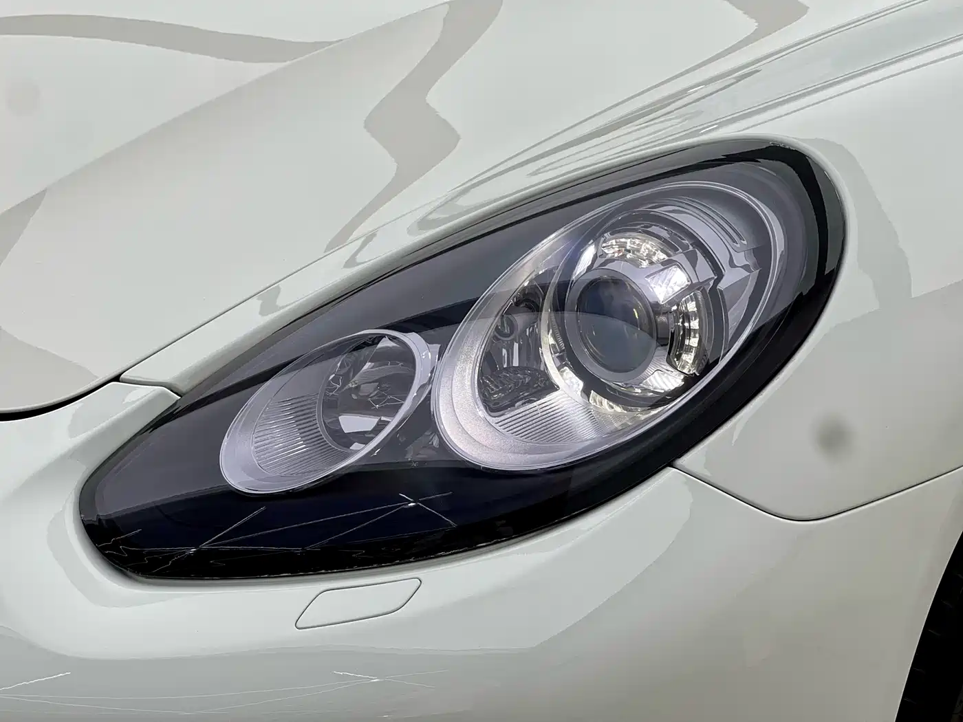 Porsche Panamera 2014 Panamera 3.0T фото 9
