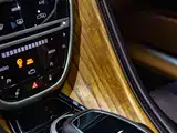 Фото 21 - Aston Martin DB11