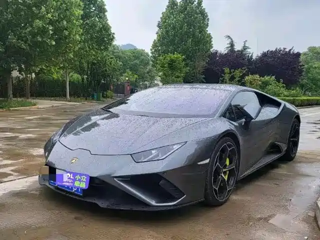 Lamborghini Huracán Huracán EVO RWD