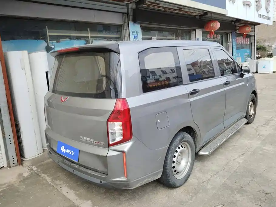 Wuling Motors Wuling Hongguang PLUS 2022 2020 1.5L Manual Standard 5-seater