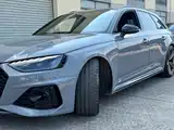 Photo 4 - Audi RS 4