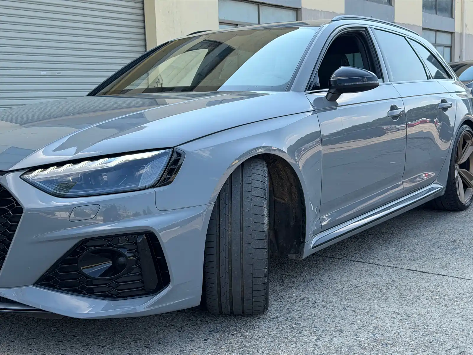 Photo 4 - Audi RS 4
