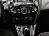 Фото 10 - Ford Focus