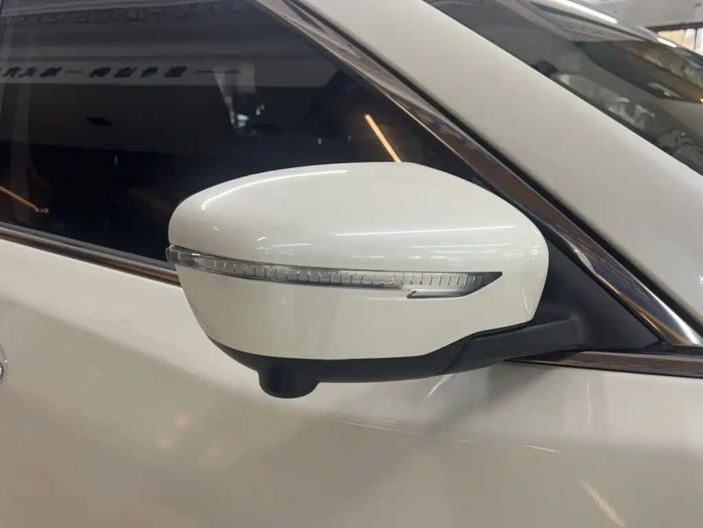 Nissan X-Trail, миниатюра 7