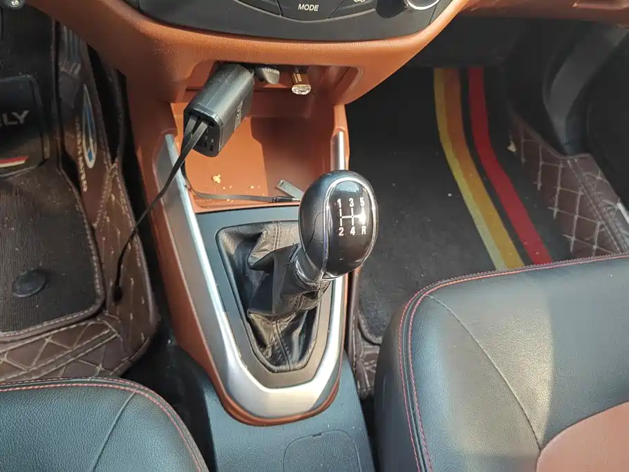Geely King Kong 2017 2016 1.5L Manual Elite (China IV)