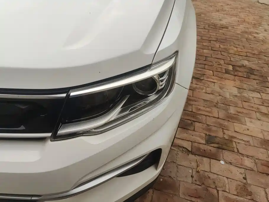 Changan CS35 PLUS 2019 2019 1.6L Automatic Smooth Connect Edition