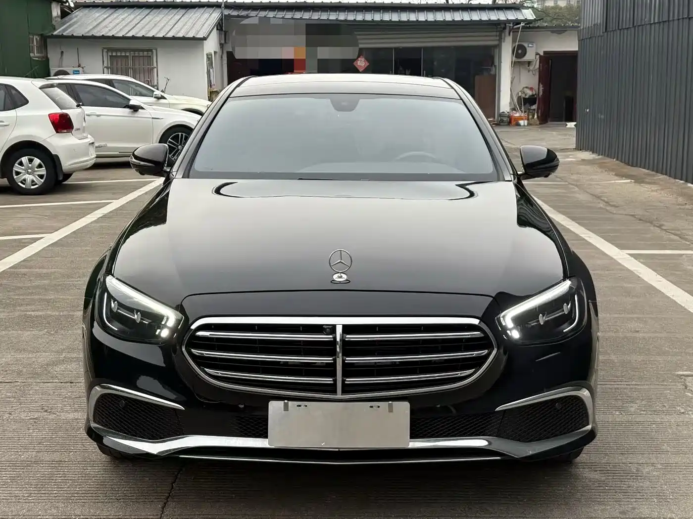  E CLASS