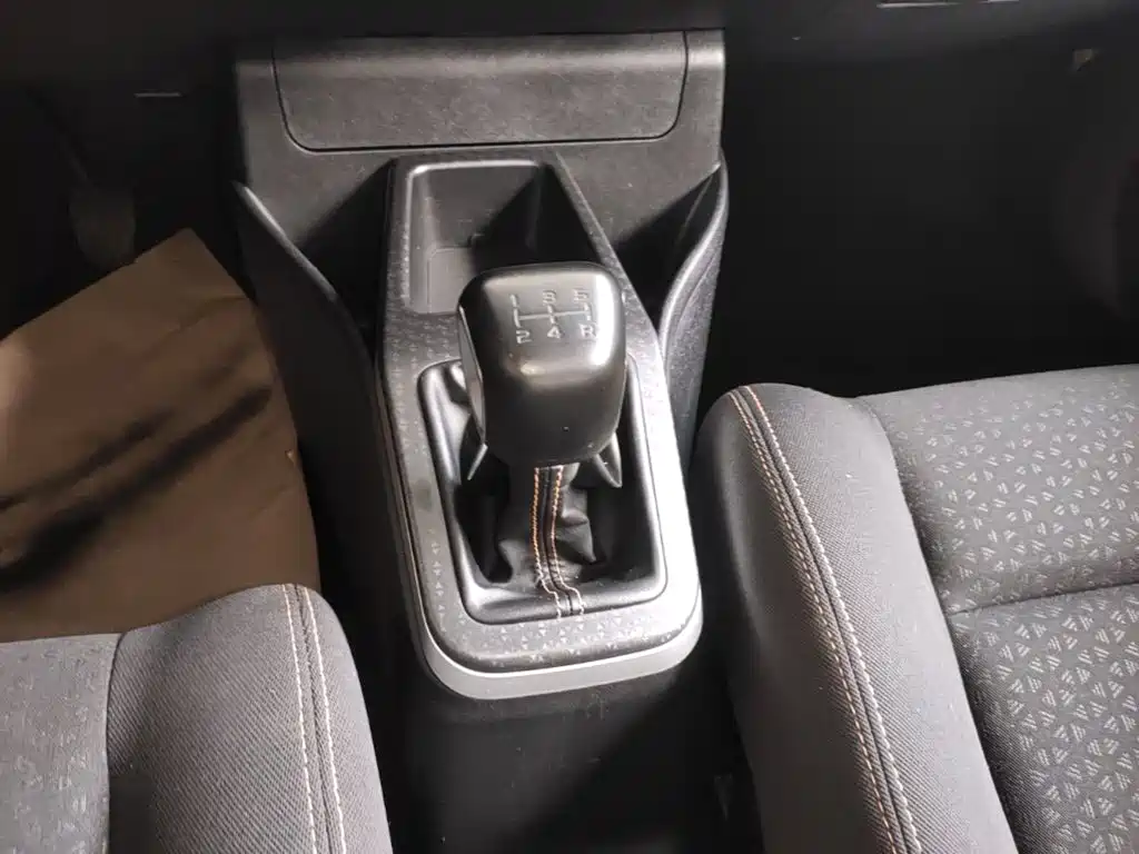 Geely Yuanjing X1 2018 2017 1.3L Manual Crazy Fun Edition