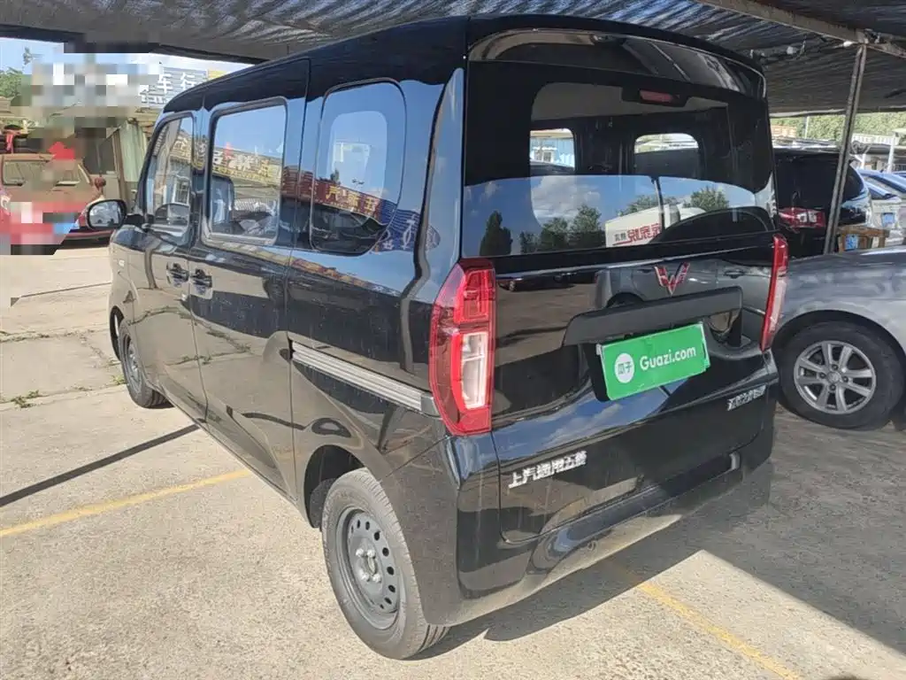 Wuling Motors Wuling Zhiguang NEV 2026 2025 Standard Version