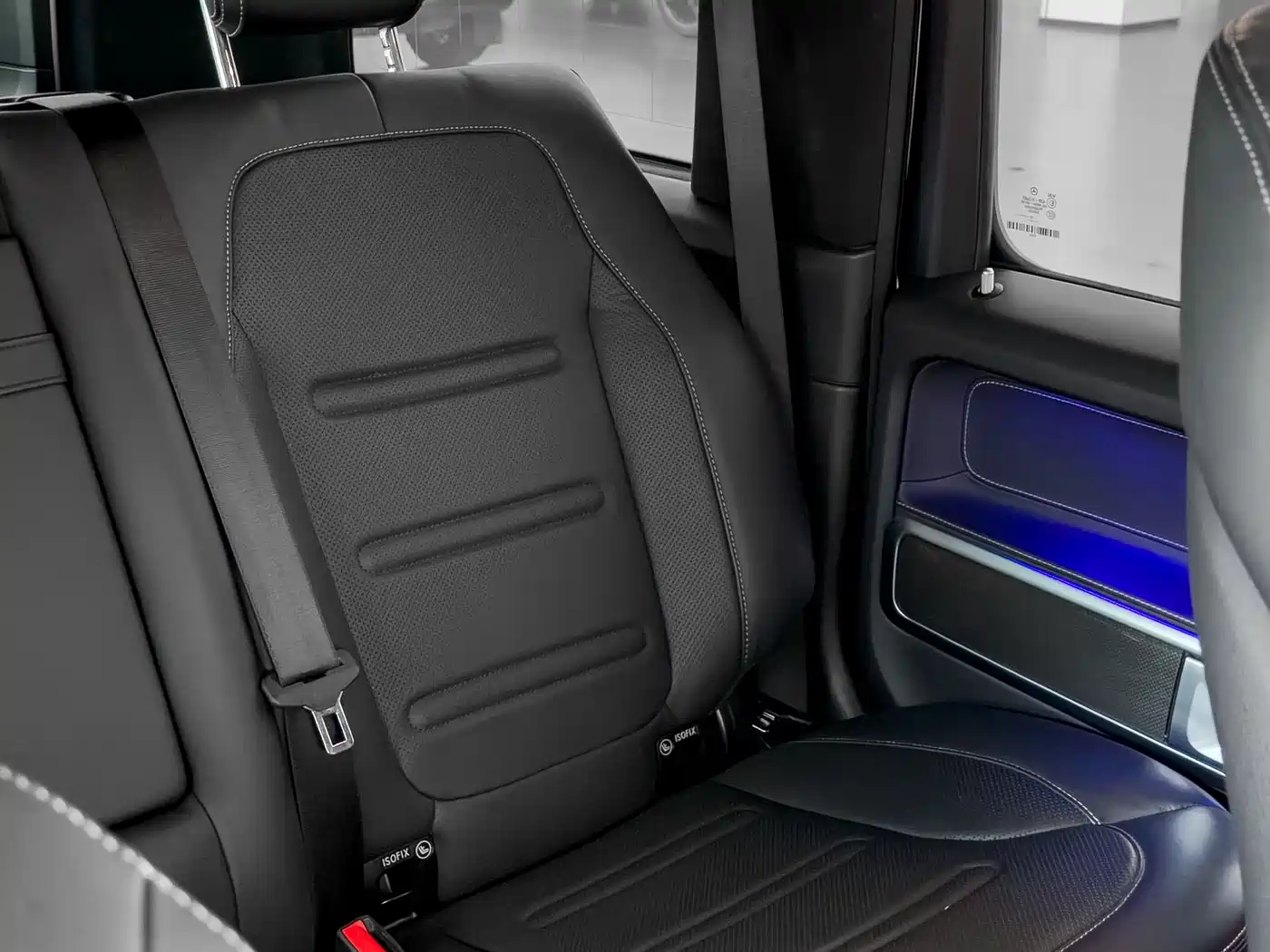 Mercedes-Benz G-Class 2024 G 500 фото 12