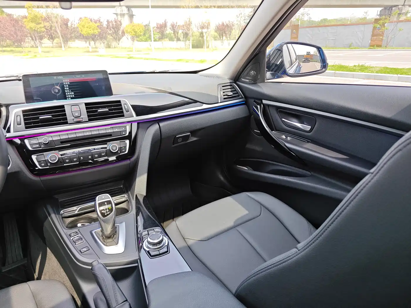 BMW 3 Series 2017 320Li M Sport фото 9