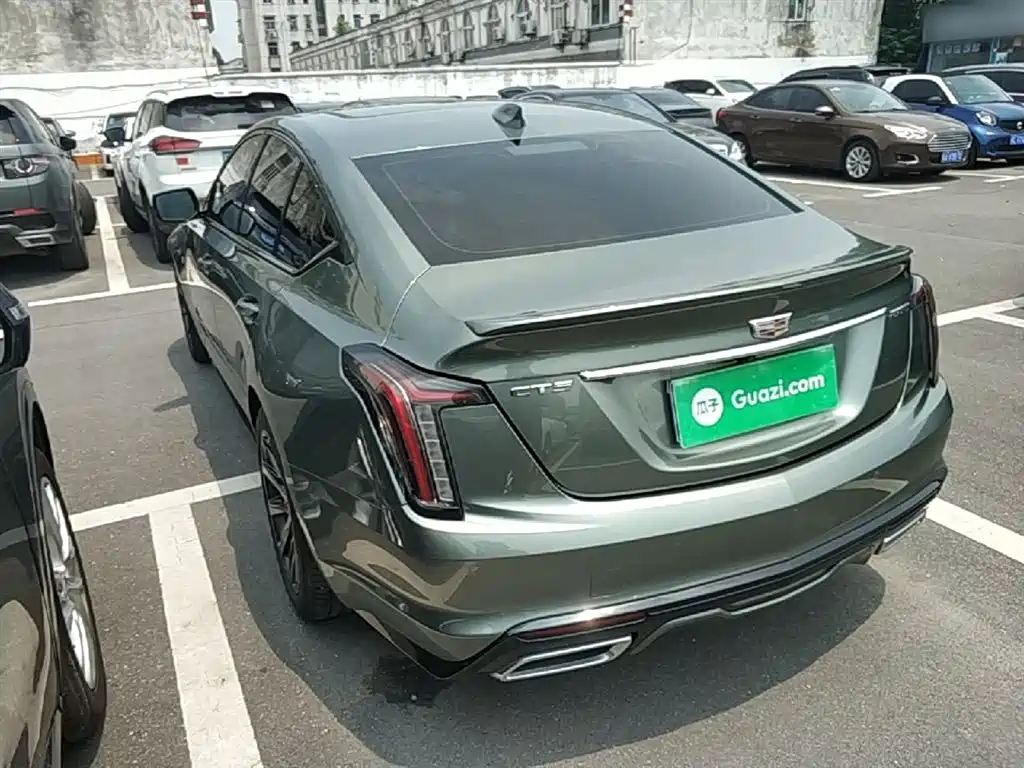 CADILLAC CT5
