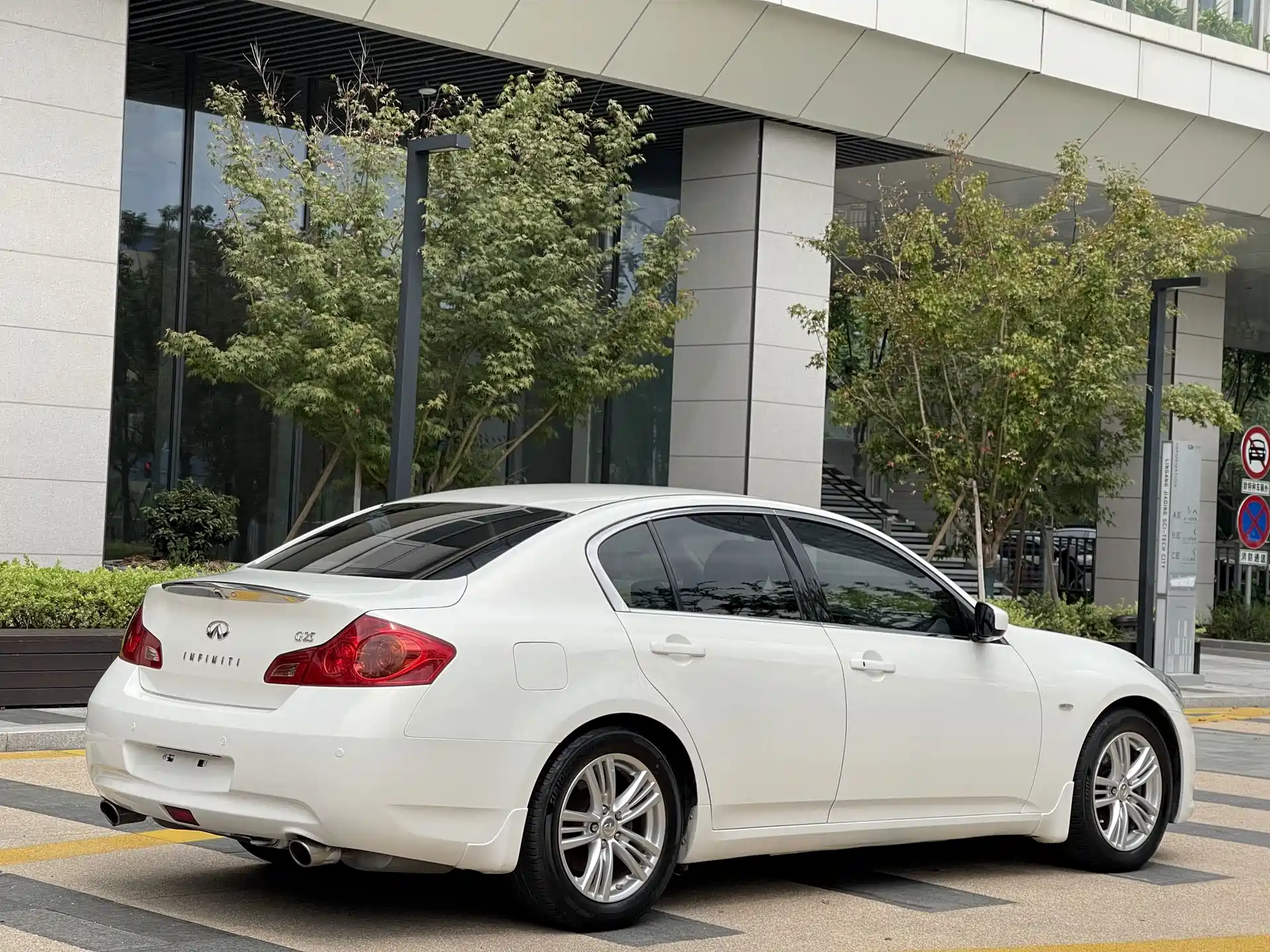 صورة 4 - Infiniti G Series