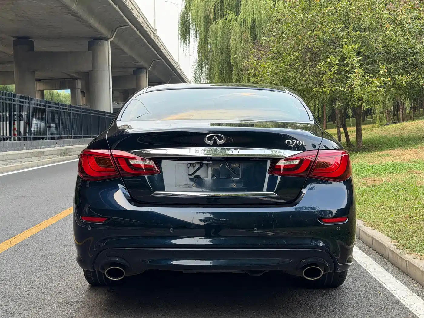 Infiniti Q70 2016 2015 Q70L 2.5L Enjoyment Edition