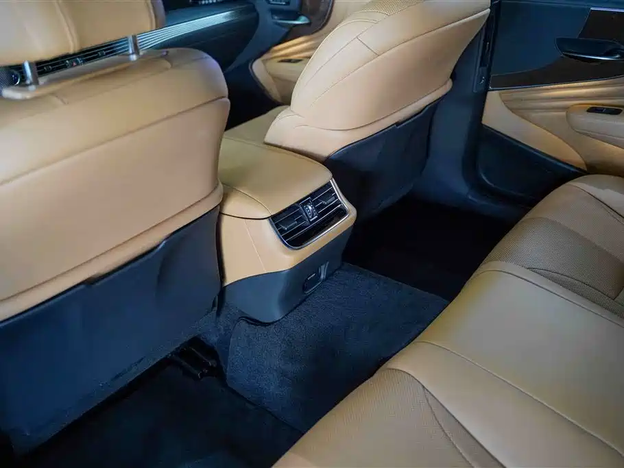 Lexus LS 2022 2021 500h Excellence Edition