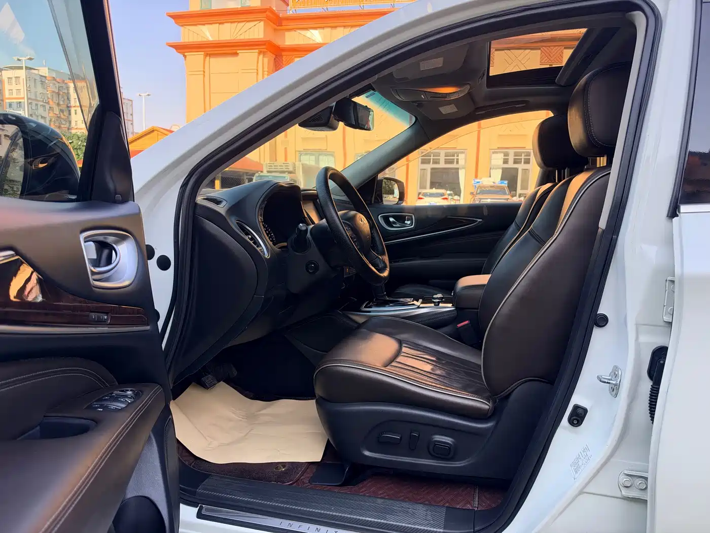 Infiniti QX60 (Import) 2018 2016 2.5 S/C Hybrid 4WD All-round Edition China V