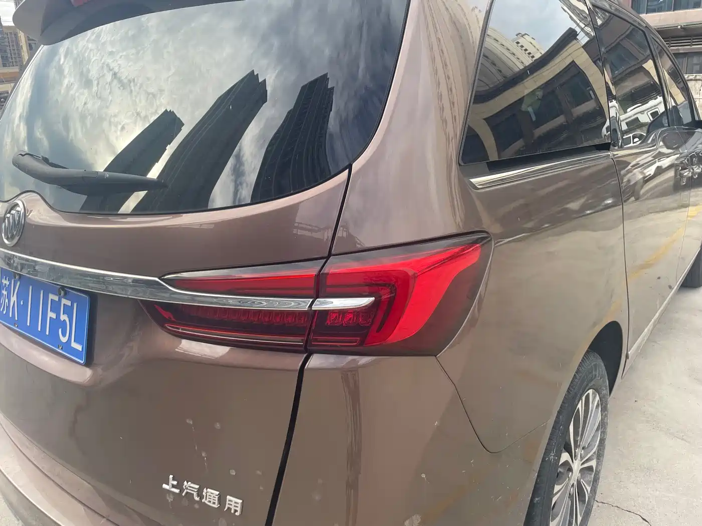 Фото 12 - Buick GL8