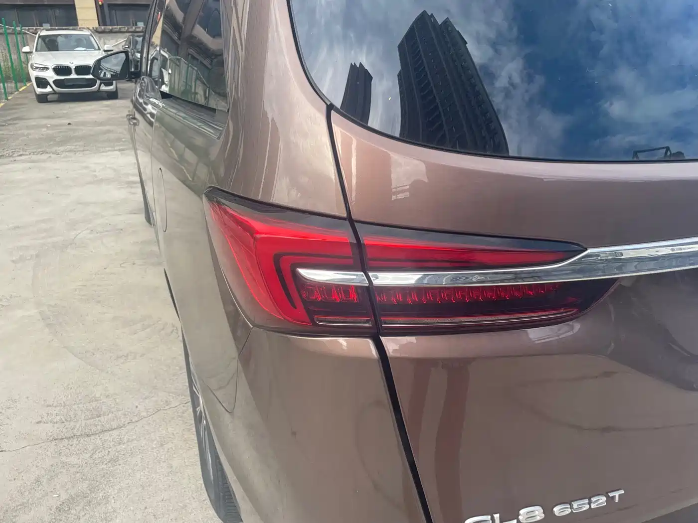 Фото 13 - Buick GL8