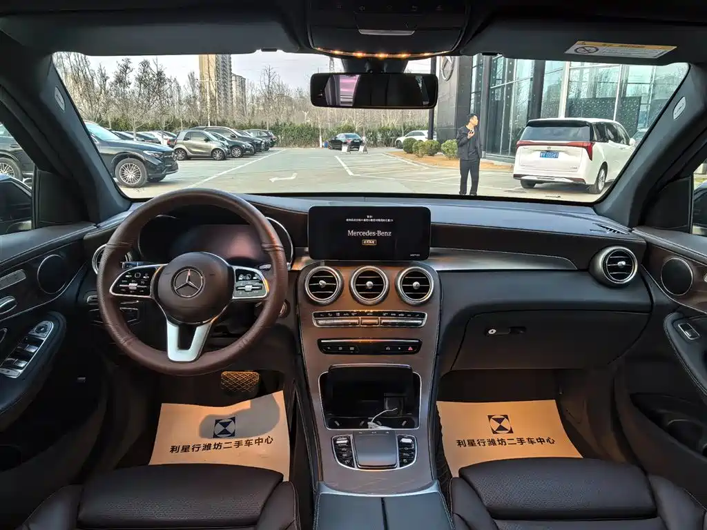 Mercedes-Benz GLC 2020 GLC 260 L 4MATIC Luxury фото 13