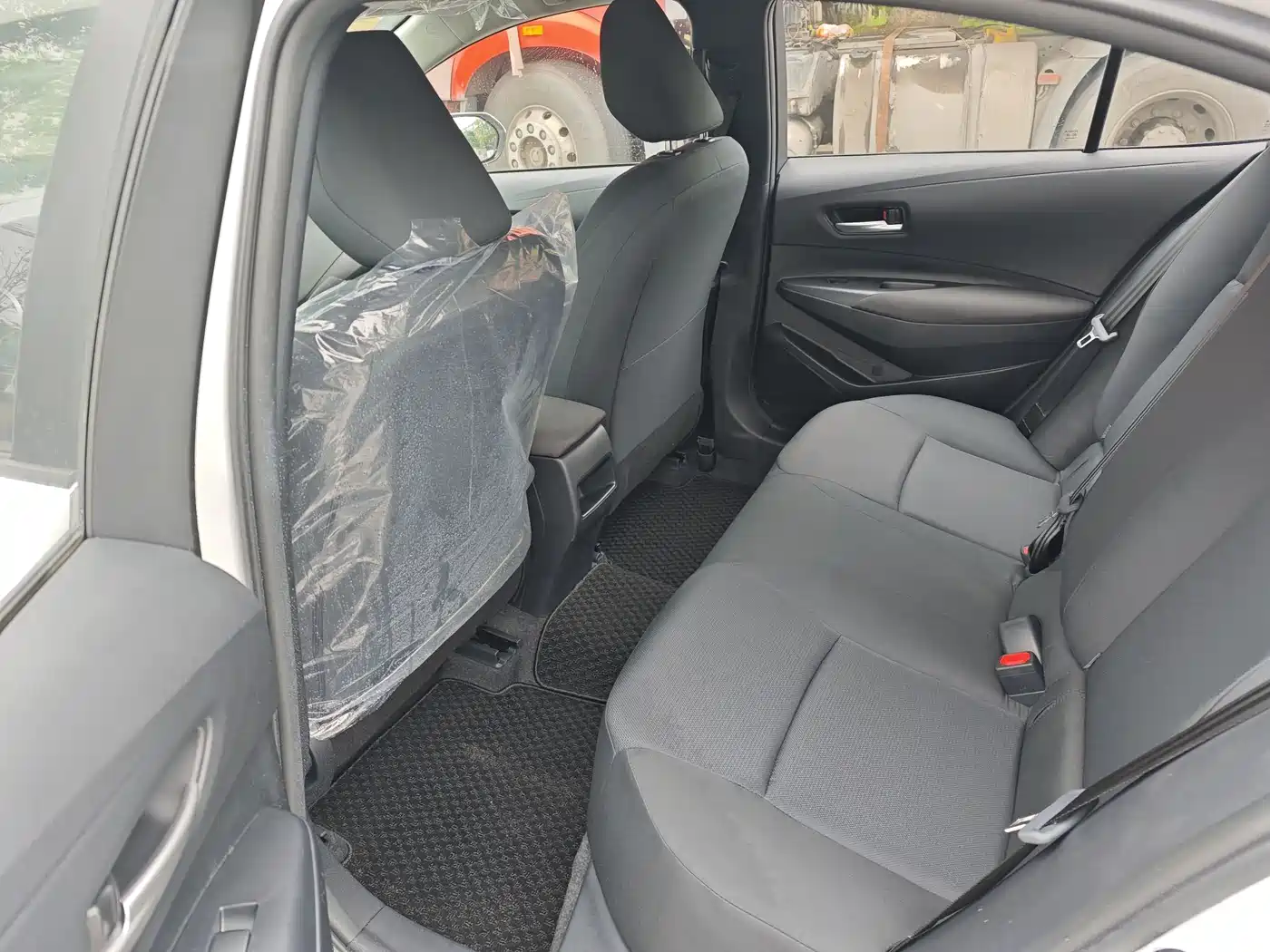 Toyota Corolla 2025 1.2T Pioneer Edition фото 5